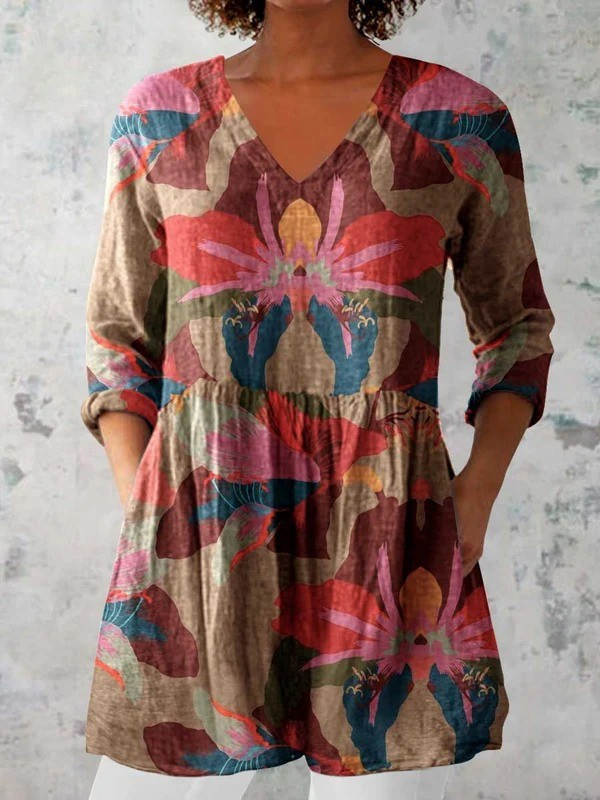 Marieke | Long blouse with V-neck