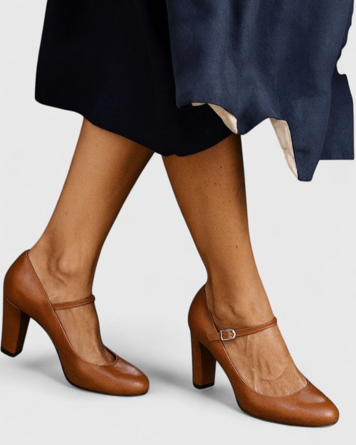 Lieselotte | Refined heels