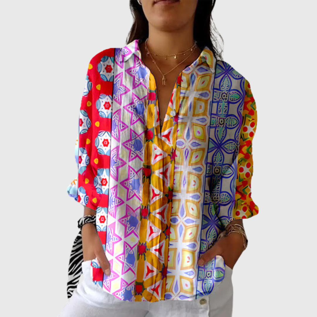 Lichte en kleurrijke bedrukte blouse