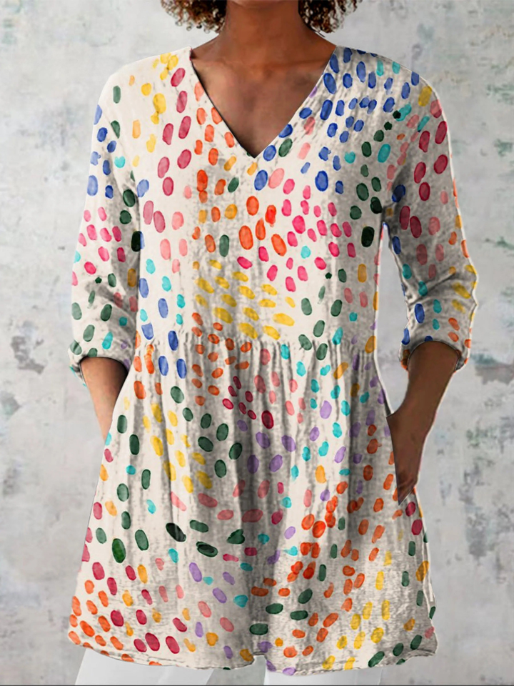 Ivonne | Long blouse with V-neck