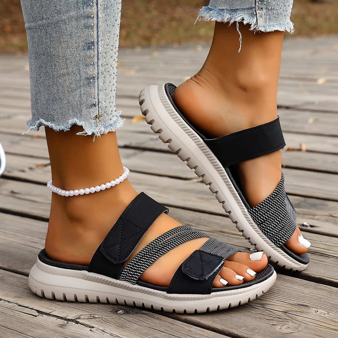 Alice Magdalena | Orthopedic sandals