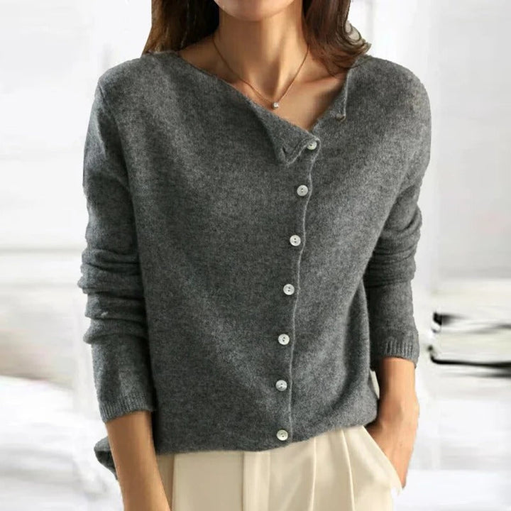Willow | Luxe Buttoned Sweater