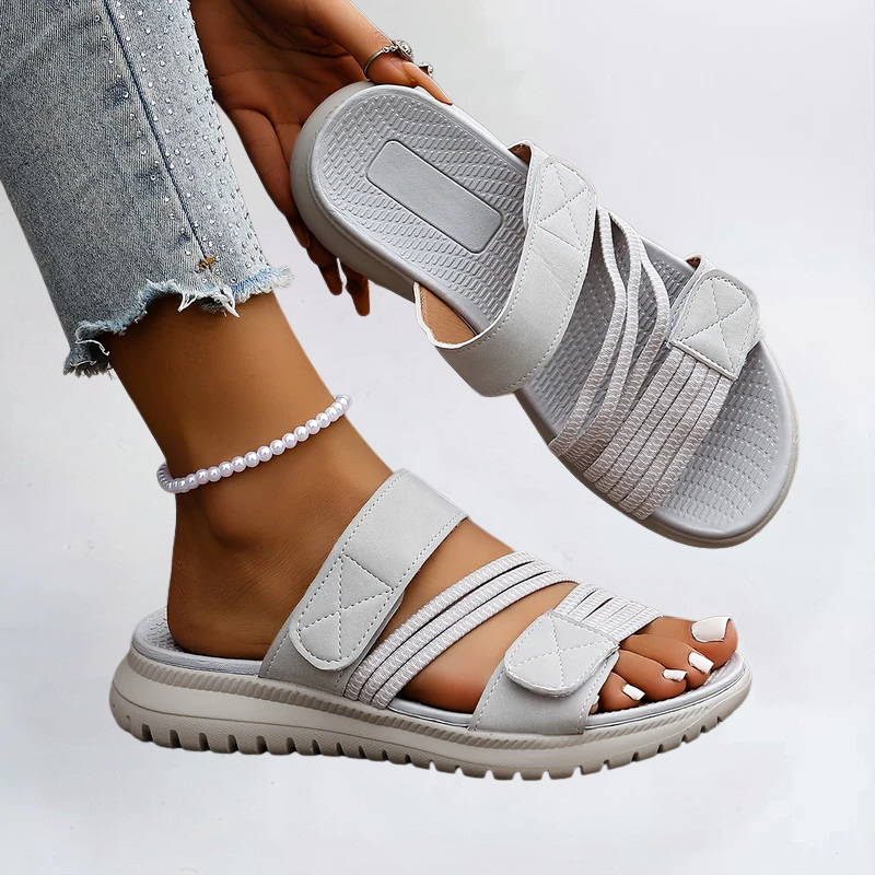 Alice Magdalena | Orthopedic sandals