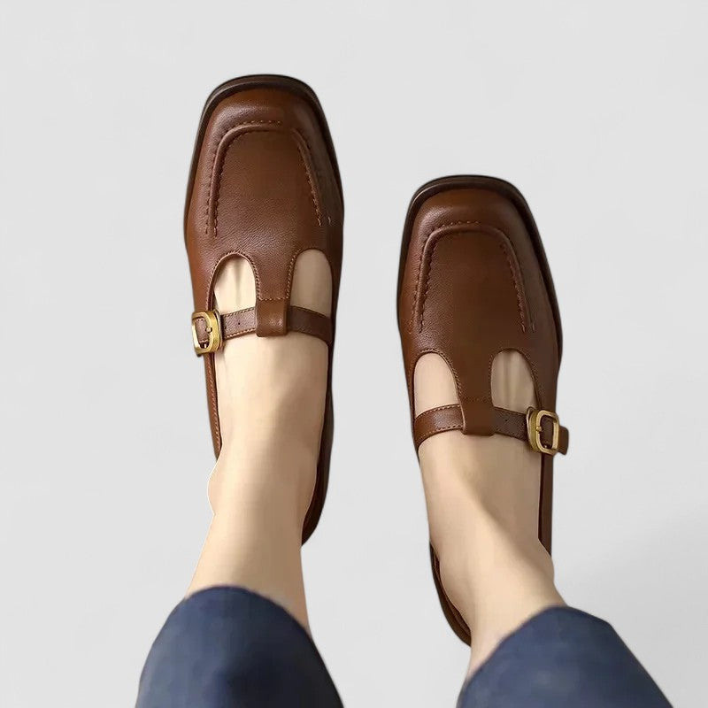 Kyrahnae | Mary Jane schoenen met orthopedische T-strap