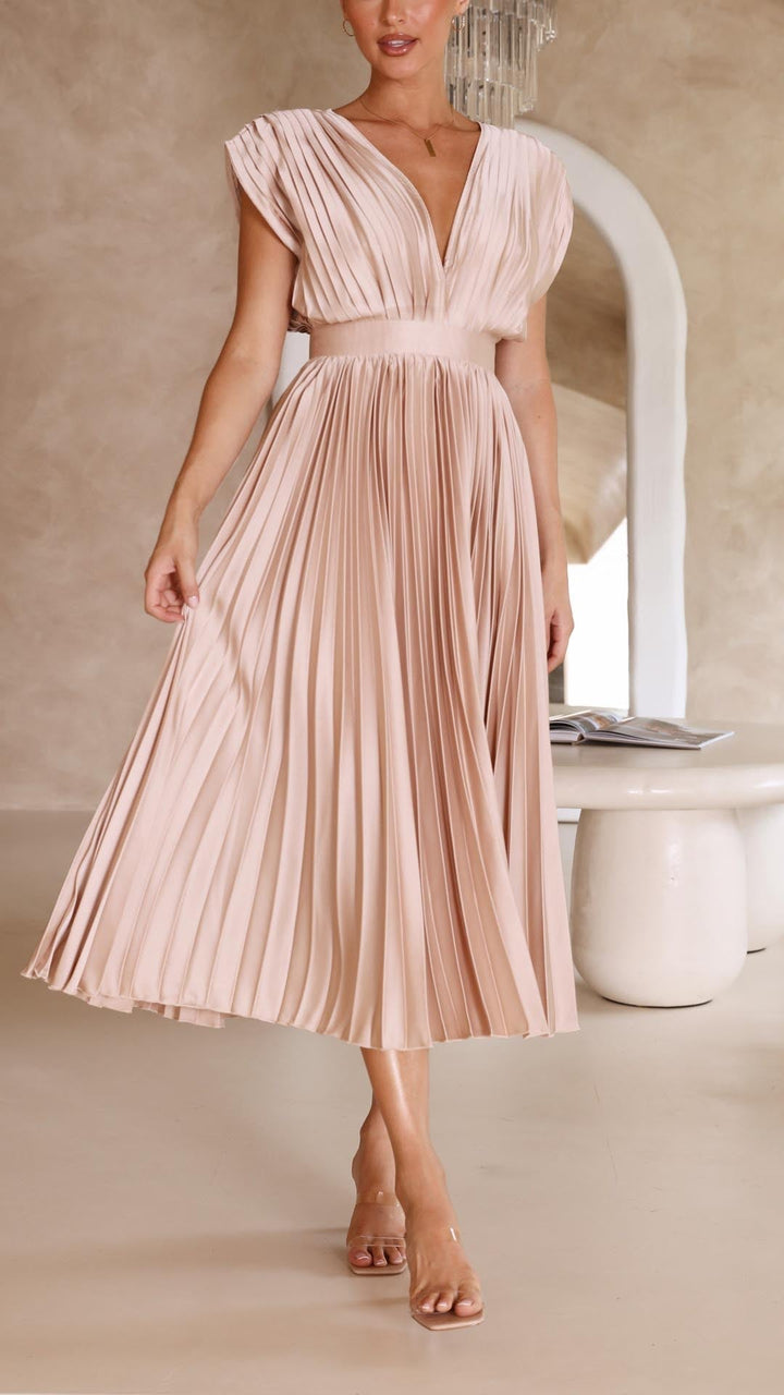 Sina | Elegant pleated dress