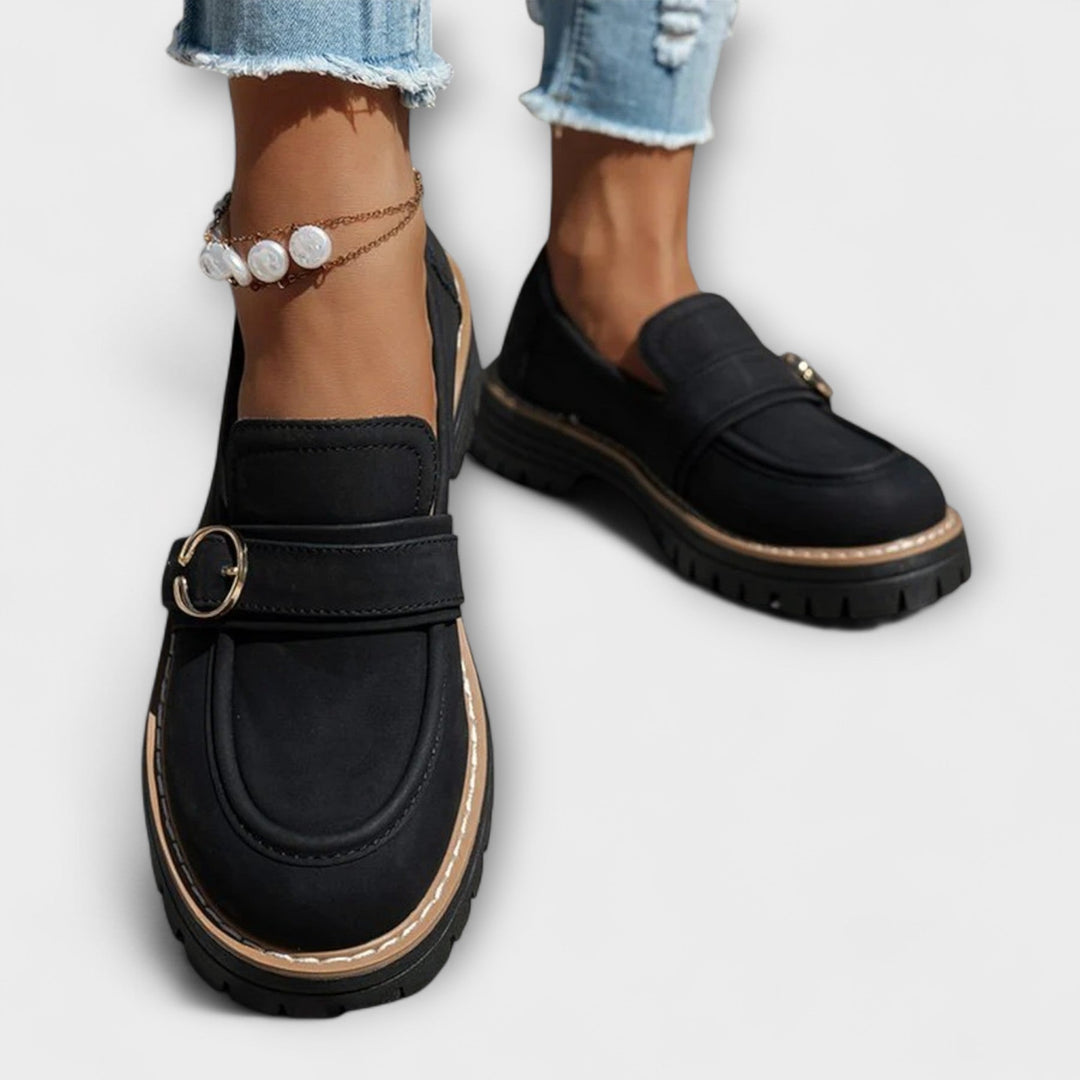 Nicole | Casual loafers with a round toe