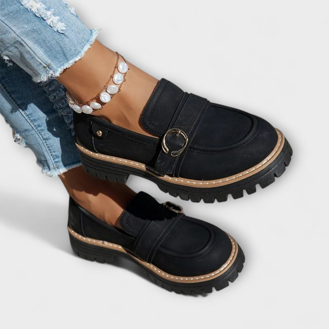 Nicole | Casual loafers with a round toe