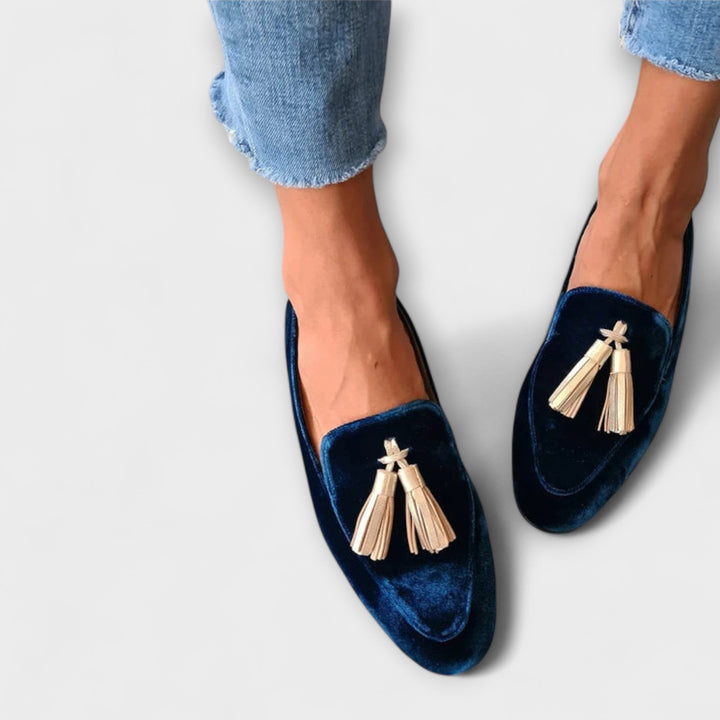 Pauline | Vintage fringed loafers