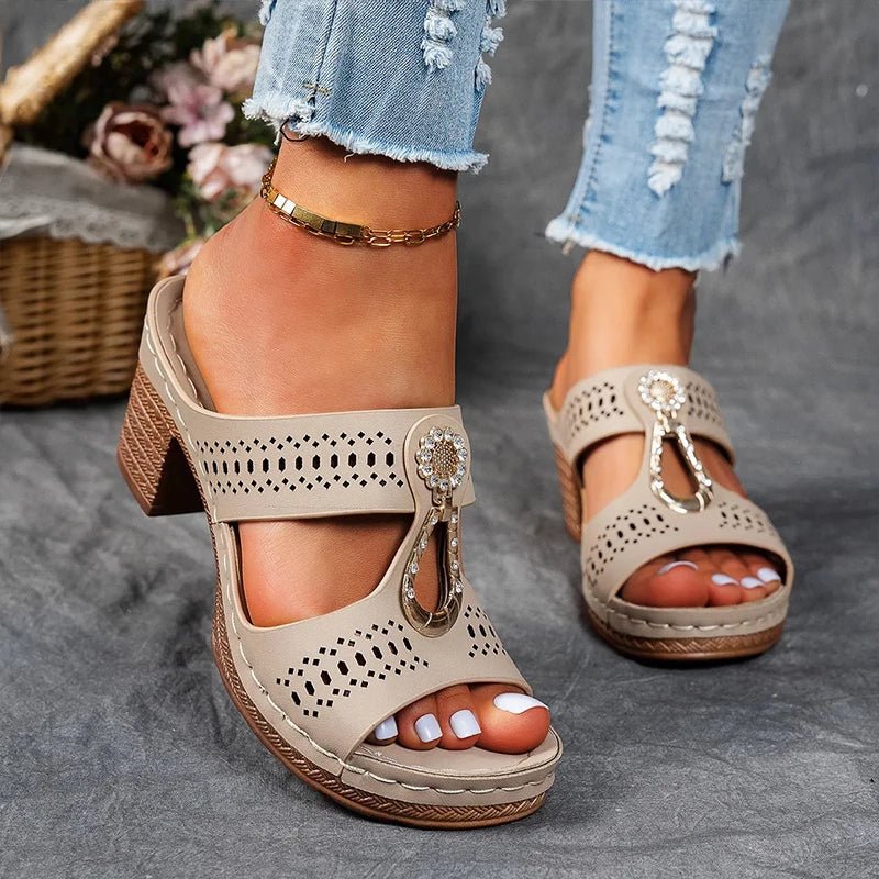 Alice Leonore | Orthopedic sandals