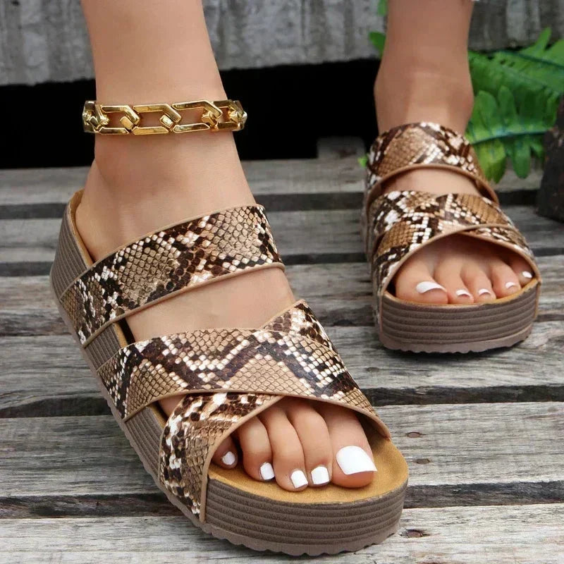 Alice Rosalie | Comfortable orthopedic sandals